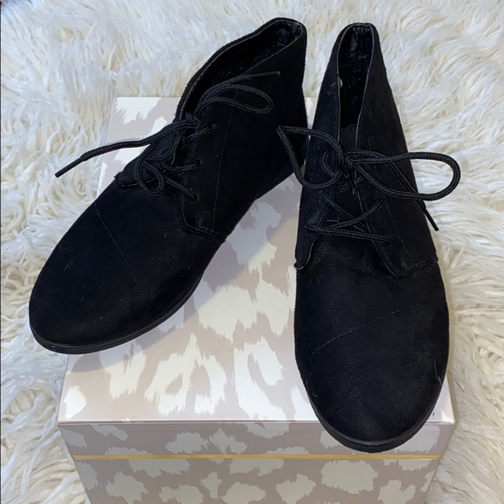 Black booties
